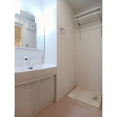 ロータス三室　Ａ 105【管理NO：1-027709701-01050】 ★家具家電は申し込み後に搬入します 2026年07月上旬入居可能の物件写真6