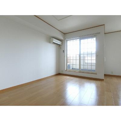 ライスインパクトＢ 202【管理NO：1-013465702-02020】 ★家具家電は申し込み後に搬入します 2026年07月下旬入居可能の物件写真2