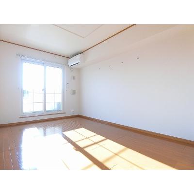 レジェンドアーク　Ⅰ 201【管理NO：1-013723701-02010】 ★家具家電は申し込み後に搬入しますの物件写真2