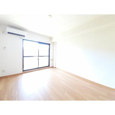 シャルマンコート広沢Ａ 303【管理NO：1-011880901-03030】 ★家具家電は申し込み後に搬入しますの物件写真2