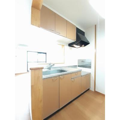 シャルマンコート広沢Ａ 203【管理NO：1-011880901-02030】 ★家具家電は申し込み後に搬入しますの物件写真3