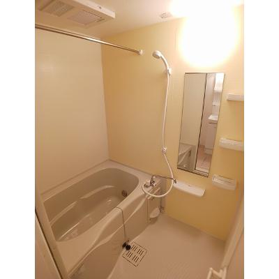 ピーチハッピネス 205【管理NO：1-018620201-02050】 ★家具家電は申し込み後に搬入しますの物件写真4