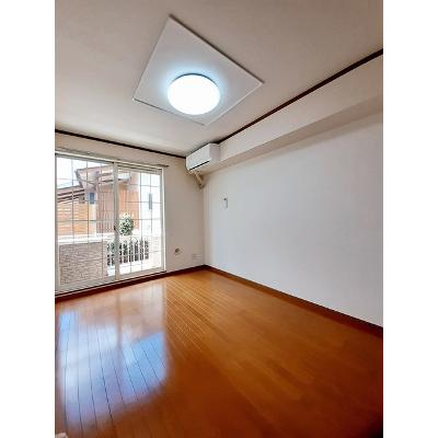アフロート 103【管理NO：1-011685801-01030】 ★家具家電は申し込み後に搬入しますの物件写真2