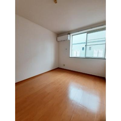 クレールコート 102【管理NO：1-006084401-01020】 ★家具家電は申し込み後に搬入します 2026年07月中旬入居可能の物件写真2