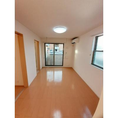 和Ⅲ 103【管理NO：1-020835201-01030】 ★家具家電は申し込み後に搬入します 2026年07月下旬入居可能の物件写真2