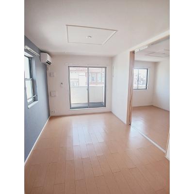 ミニヨン３ 201【管理NO：1-020531303-02010】 ★家具家電は申し込み後に搬入しますの物件写真2