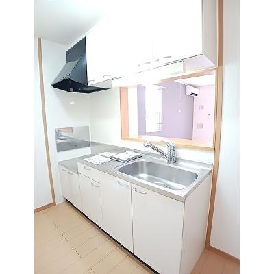 ヘブンリーブルー 204【管理NO：1-013709601-02040】 ★家具家電は申し込み後に搬入します★の物件写真3