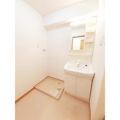 リブリーシャン 104【管理NO：1-011671801-01040】 ★家具家電は申し込み後に搬入しますの物件写真6