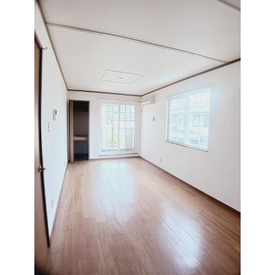 ハーバルパーク 201【管理NO：1-011147501-02010】 ★家具家電は申し込み後に搬入します★の物件写真2