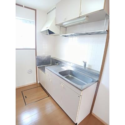 ヴァン・デールＡ 103【管理NO：1-007772901-01030】 ★家具家電は申し込み後に搬入しますの物件写真3