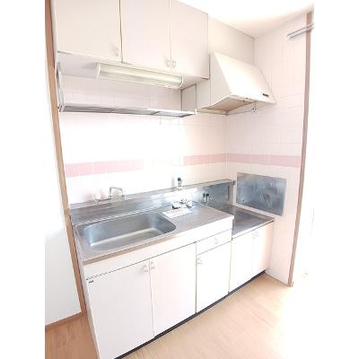 エミネンスユイⅡ 203【管理NO：1-005465102-02030】 ★家具家電は申し込み後に搬入します★の物件写真3