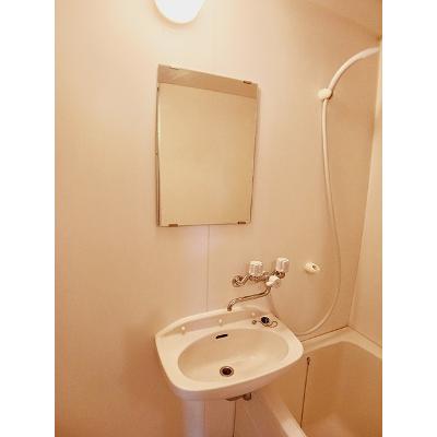 ヒロパレス 202【管理NO：1-003773001-02020】 ★家具家電は申し込み後に搬入します★の物件写真6