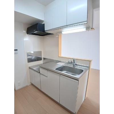 テ・ルサーマＣ 304【管理NO：1-020123101-03040】 ★家具家電は申し込み後に搬入します★の物件写真3