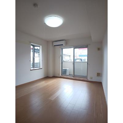 エクセレント 101【管理NO：1-013587701-01010】 ★家具家電は申し込み後に搬入しますの物件写真2