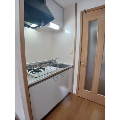 エクセレント 101【管理NO：1-013587701-01010】 ★家具家電は申し込み後に搬入しますの物件写真3