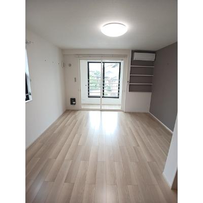 フェリーチェ’２５ 201【管理NO：1-027581301-02010】 ★家具家電は申し込み後に搬入します★の物件写真2