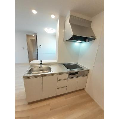 テラス　ハックベリー 203【管理NO：1-027439201-02030】 ★家具家電は申し込み後に搬入します★の物件写真3