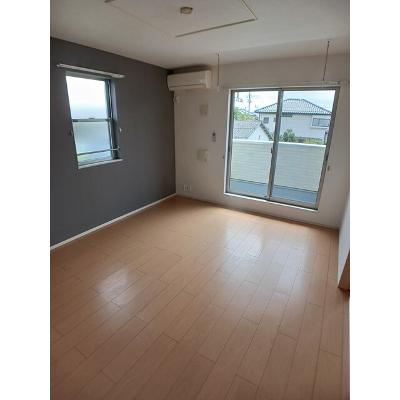 コッティ　オリーブ　Ｂ 201【管理NO：1-018640602-02010】 ★家具家電は申し込み後に搬入します★の物件写真2