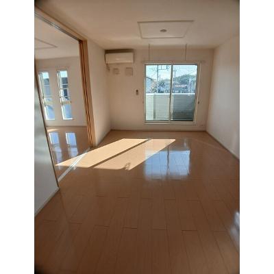 Ｒ’Ｓ－Ⅱ　Ｂ 201【管理NO：1-017935202-02010】 ★家具家電は申し込み後に搬入します★の物件写真2