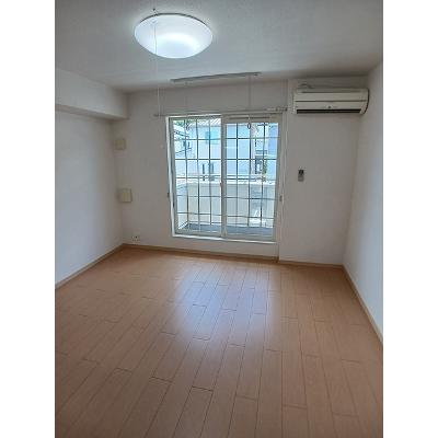 プラシード　ＴＡＫＡ 203【管理NO：1-016378101-02030】 ★家具家電は申し込み後に搬入しますの物件写真2
