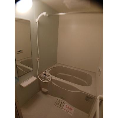 リュブミラーカⅡＡ 201【管理NO：1-016146401-02010】 ★家具家電は申し込み後に搬入します★の物件写真4