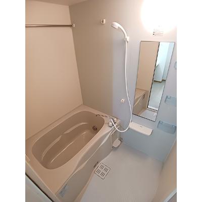 セレーノ 102【管理NO：1-015320601-01020】 ★家具家電は申し込み後に搬入します★の物件写真4
