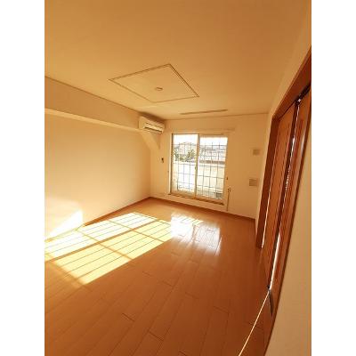 シュティル　グランツ 203【管理NO：1-015032001-02030】 ★家具家電は申し込み後に搬入します 2026年08月下旬入居可能の物件写真2