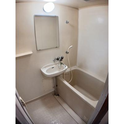 深堀ハイツ　Ⅱ 103【管理NO：1-002343501-01030】 ★家具家電は申し込み後に搬入します★の物件写真4