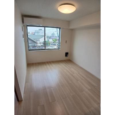 クラール　島野　Ｂ 203【管理NO：1-027458102-02030】 ★家具家電は申し込み後に搬入しますの物件写真2