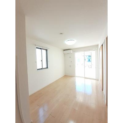 コンフォリアⅡ 101【管理NO：1-022898302-01010】 2026年07月中旬入居可能の物件写真2