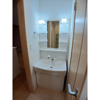 イリーデⅠ 102【管理NO：1-020972001-01020】 ★家具家電は申し込み後に搬入しますの物件写真6