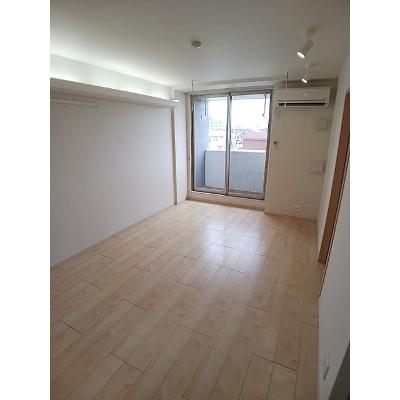 メゾン葵 305【管理NO：1-020735401-03050】 ★家具家電は申し込み後に搬入します★の物件写真2