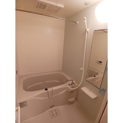 シエナ 101【管理NO：1-018790801-01010】 ★家具家電は申し込み後に搬入します★の物件写真4