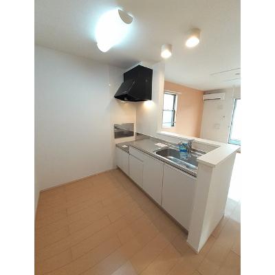 シャインメモリー　Ⅰ 203【管理NO：1-018469401-02030】 ★家具家電は申し込み後に搬入します★ ★2026年08月中旬入居可能★の物件写真3