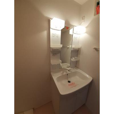 ラ　リーフ 201【管理NO：1-018217801-02010】 ★家具家電は申し込み後に搬入しますの物件写真6