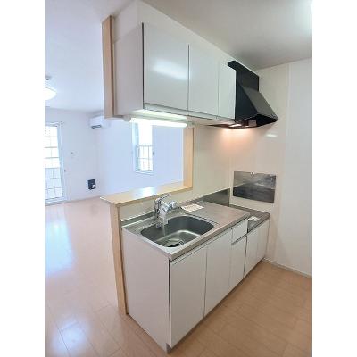 エクセル　ミラージュ 103【管理NO：1-017220301-01030】 ★家具家電は申し込み後に搬入します★の物件写真3