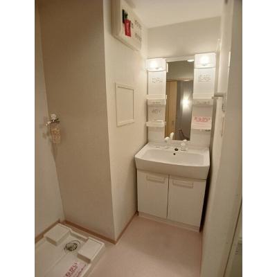 クレメント 204【管理NO：1-016619501-02040】 ★家具家電は申し込み後に搬入します★の物件写真6