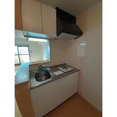カーサ・セレーノ 303【管理NO：1-016230301-03030】 ★家具家電は申し込み後に搬入します★の物件写真3