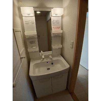 グランデヒルⅥ 204【管理NO：1-015858401-02040】 ★家具家電は申し込み後に搬入しますの物件写真6