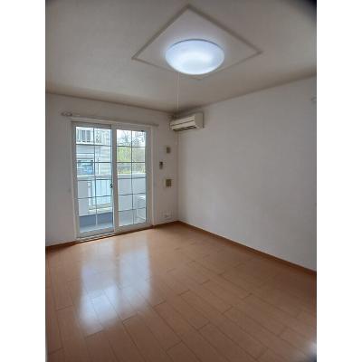 ひまわり　Ａ 103【管理NO：1-014957701-01030】 ★家具家電は申し込み後に搬入します★の物件写真2