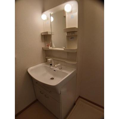 ひまわり　Ａ 103【管理NO：1-014957701-01030】 ★家具家電は申し込み後に搬入します★の物件写真6