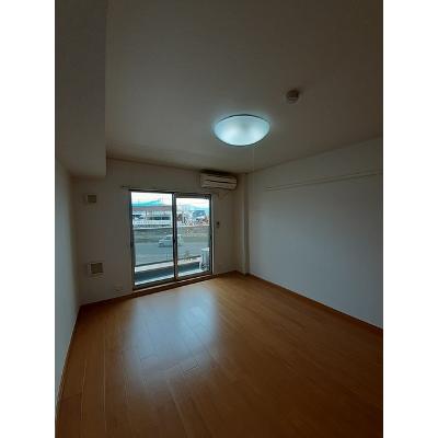 ラ・シャンス 204【管理NO：1-014283301-02040】 ★家具家電は申し込み後に搬入します★の物件写真2