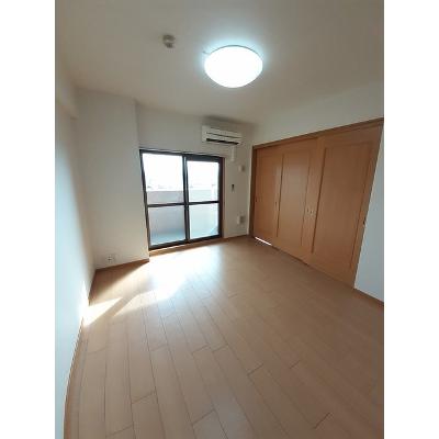 Ｇｒａｎｄ　Ｌｅａｇａ 704【管理NO：1-013873801-07040】 ★家具家電は申し込み後に搬入しますの物件写真2