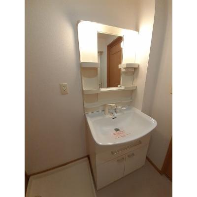 Ｇｒａｎｄ　Ｌｅａｇａ 704【管理NO：1-013873801-07040】 ★家具家電は申し込み後に搬入しますの物件写真6