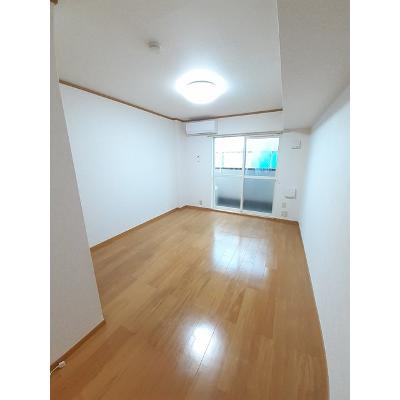 ソルセリエンテＢ 203【管理NO：1-012033102-02030】 ★家具家電は申し込み後に搬入します 2026年08月上旬入居可能の物件写真2