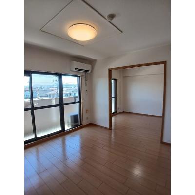 グランドレジデンス 304【管理NO：1-011383401-03040】 ★家具家電は申し込み後に搬入します★の物件写真2