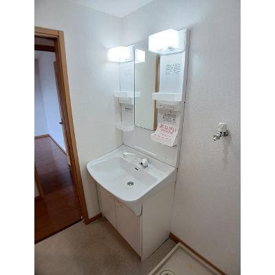 グランドレジデンス 303【管理NO：1-011383401-03030】 ★家具家電は申し込み後に搬入します★の物件写真6