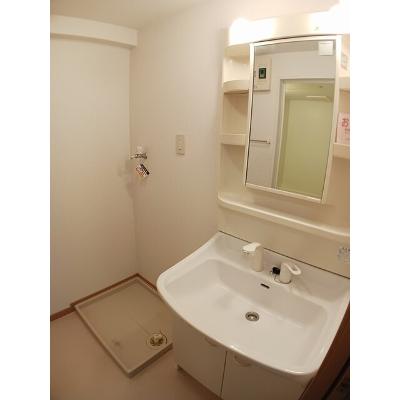 グランドレジデンス 205【管理NO：1-011383401-02050】 ★家具家電は申し込み後に搬入します★の物件写真6