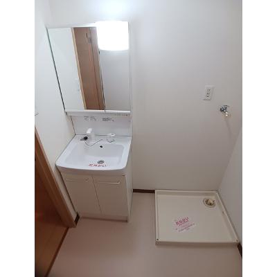 フラワープレイス 104【管理NO：1-005171401-01040】 ★家具家電は申し込み後に搬入しますの物件写真6
