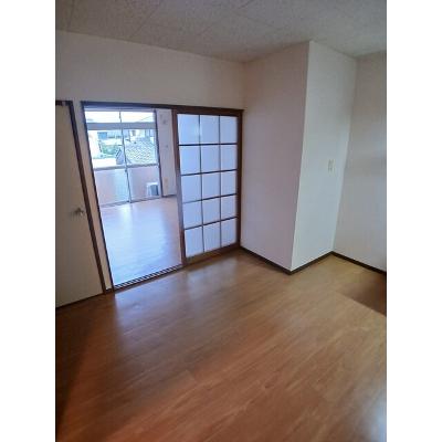 アーバンハイツⅠ 202【管理NO：1-003932201-02020】 ★家具家電は申し込み後に搬入しますの物件写真2